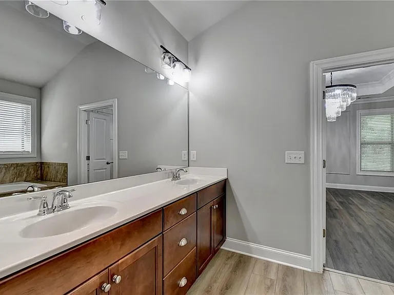 4439 Tacoma Trce — Photo 36