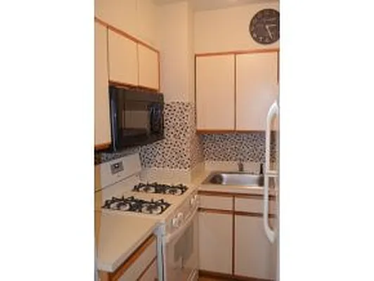 Sold by Keller Williams Realty Empire | media 14