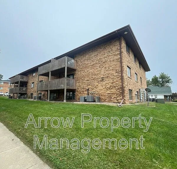 2323 T St #3 — Photo 13