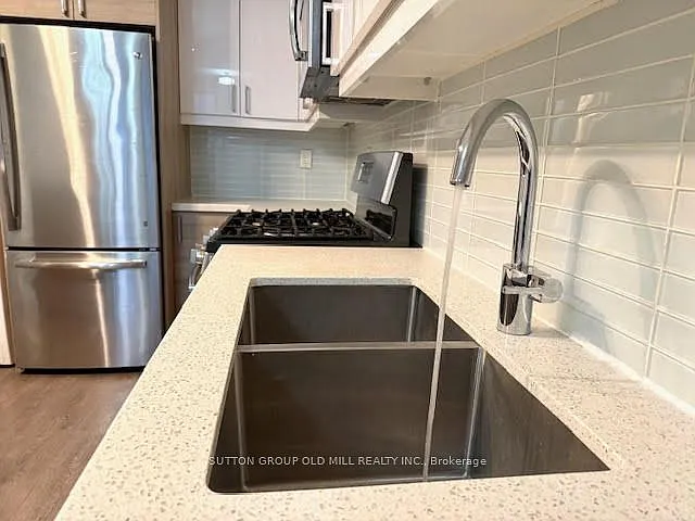 259 Gerrard St E #1A — Photo 5