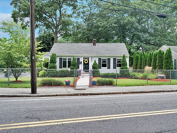 2nd image of 73 Green St