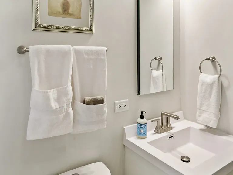 15647 W Birchwood Ln — Photo 24