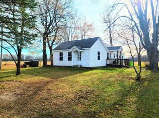 4532 E Herrick Rd, Clare, MI 48617