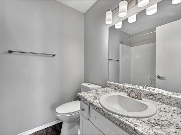 fayetteville-arkansas-448576526 picture