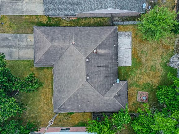 4th image of 13526 White Cliff Dr