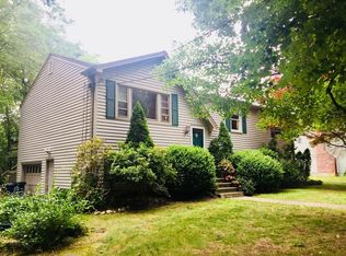 6 Charles River Rd, Medway, MA 02053