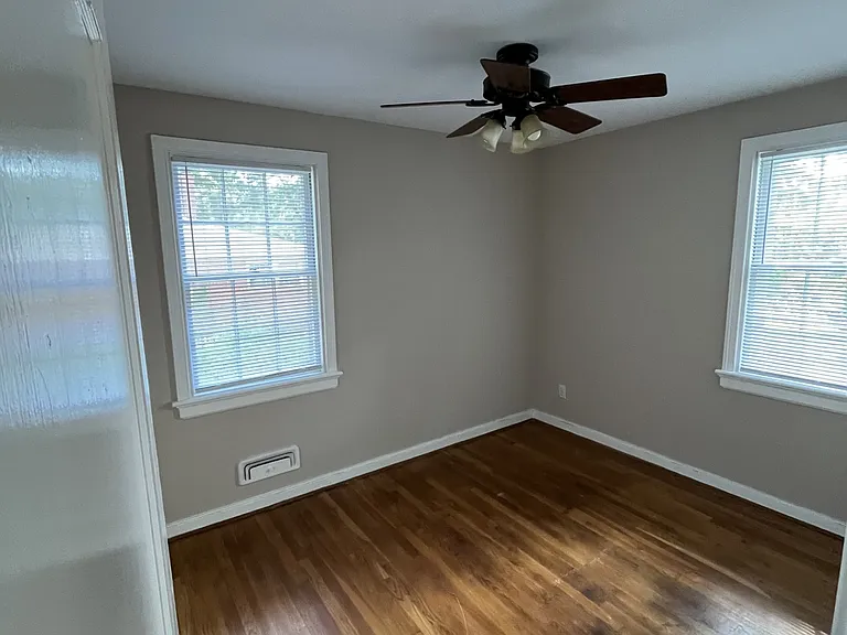 Downstairs Bedroom 1