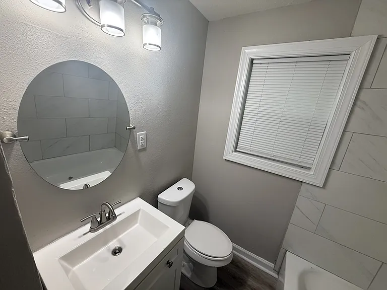 3042 McAdoo Ave #1 — Photo 9