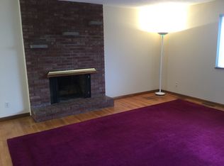 1586 Dinwiddie St, Charleston, WV