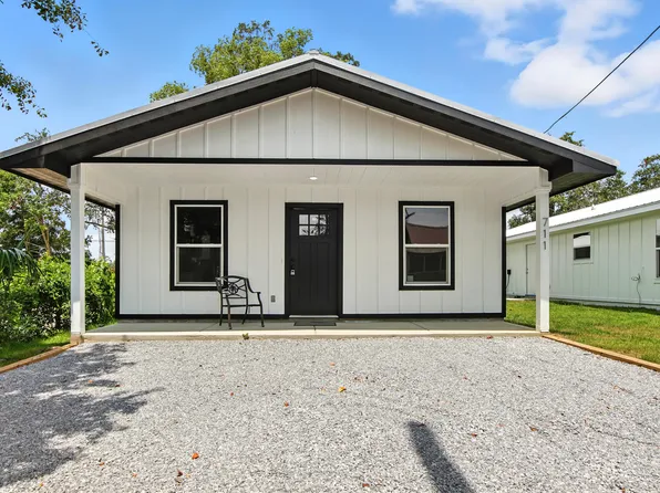 711 E 10th Ct, Panama City, FL 32401