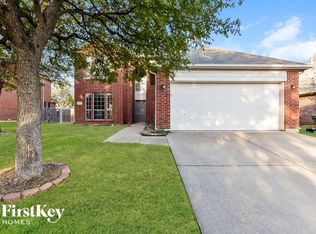7817 Harvest Hill Rd, North Richland Hills, TX 76182