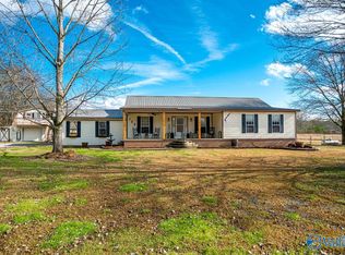 123 Lyle Dr, Owens X Rds, AL 35763