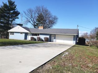 1186 Scarlata Dr, Silver Creek, NY 14136