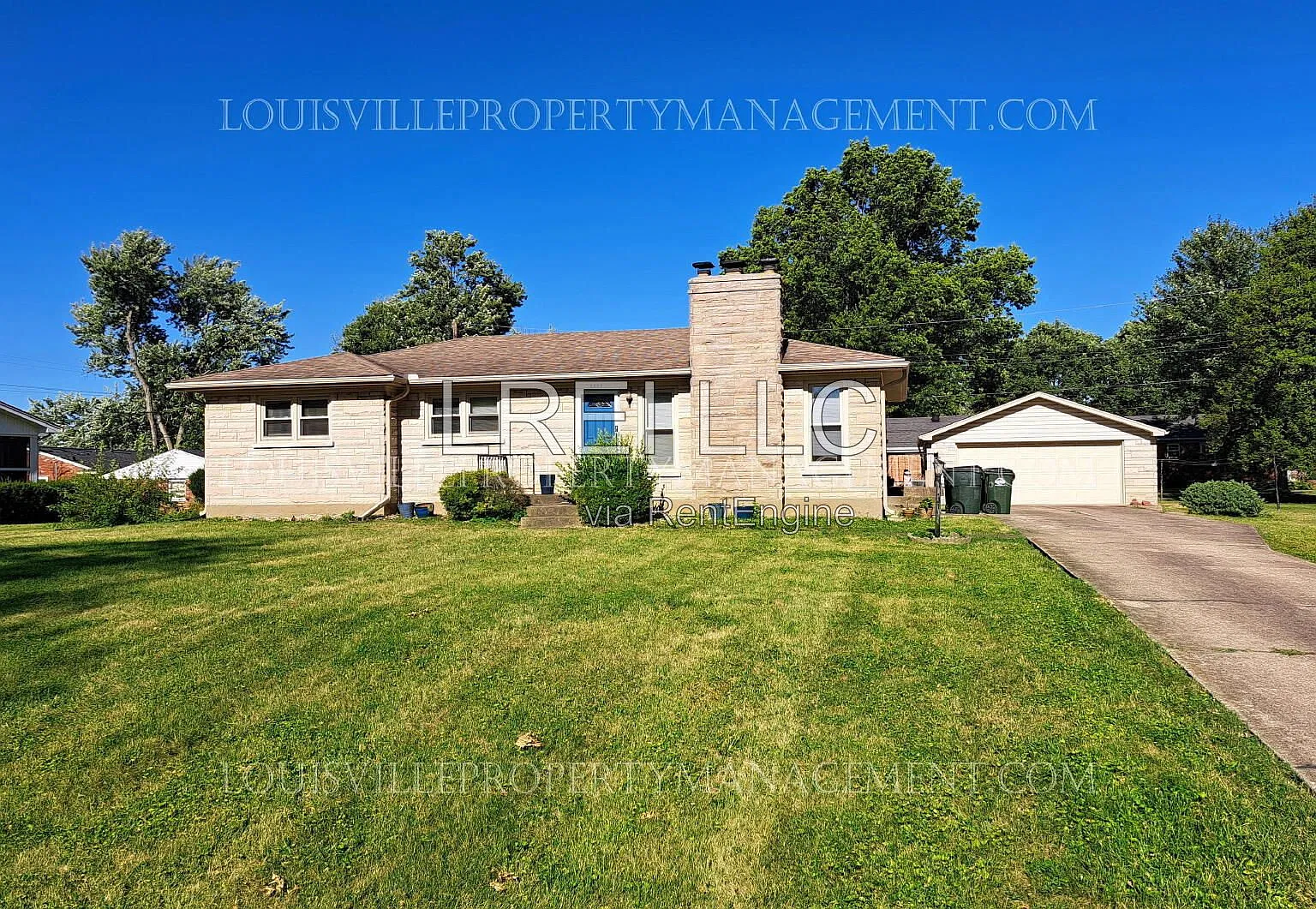 3 bed, 1.5 bath, 1351 sqft, $1,700 — Photo 1