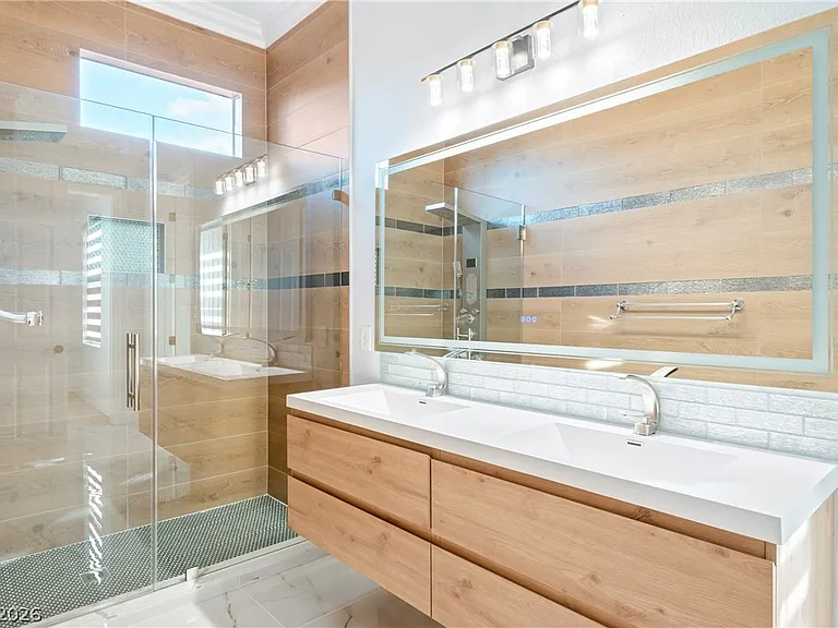 10534 Mandarino Ave — Photo 29