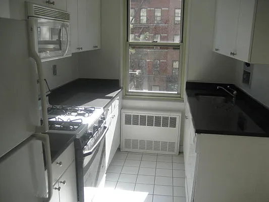 Rented by City Connections Realty | media 13