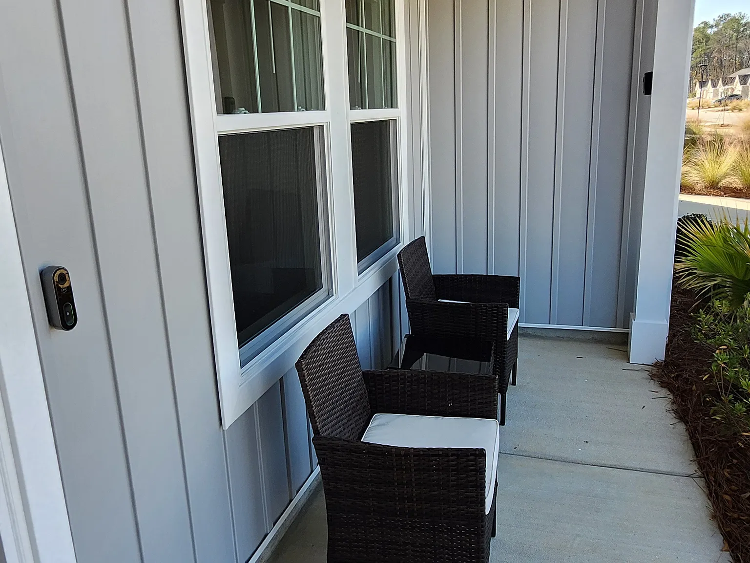 3 bed, 1460 sqft, $2,400 — Photo 2