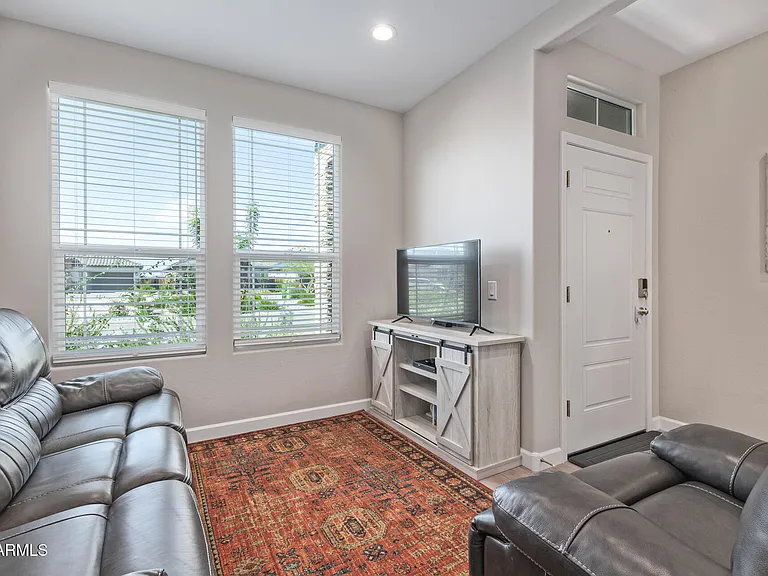 8835 S 166th Ave — Photo 4