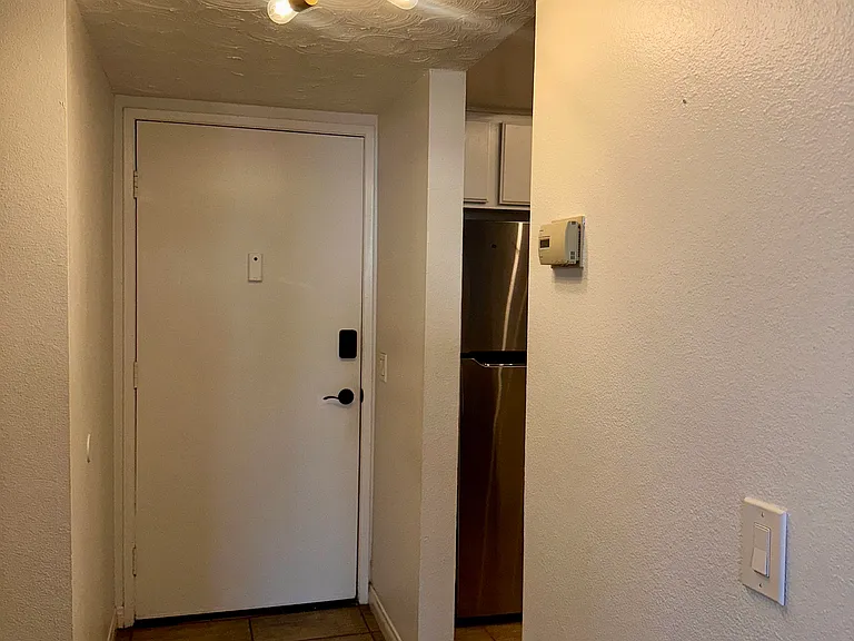 550 Orange Ave #120 — Photo 9