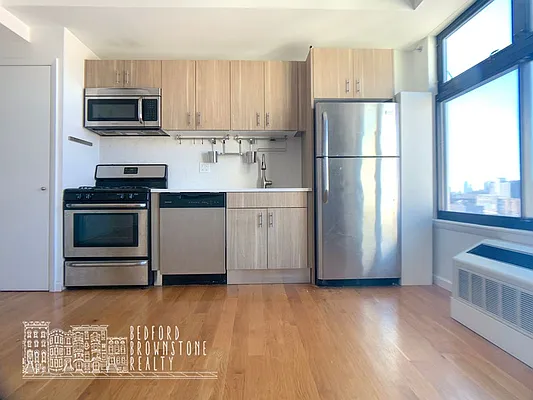 Rented by Bedford Brownstone Realty | media 20