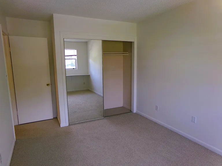 15 Pond Dr W — Photo 12