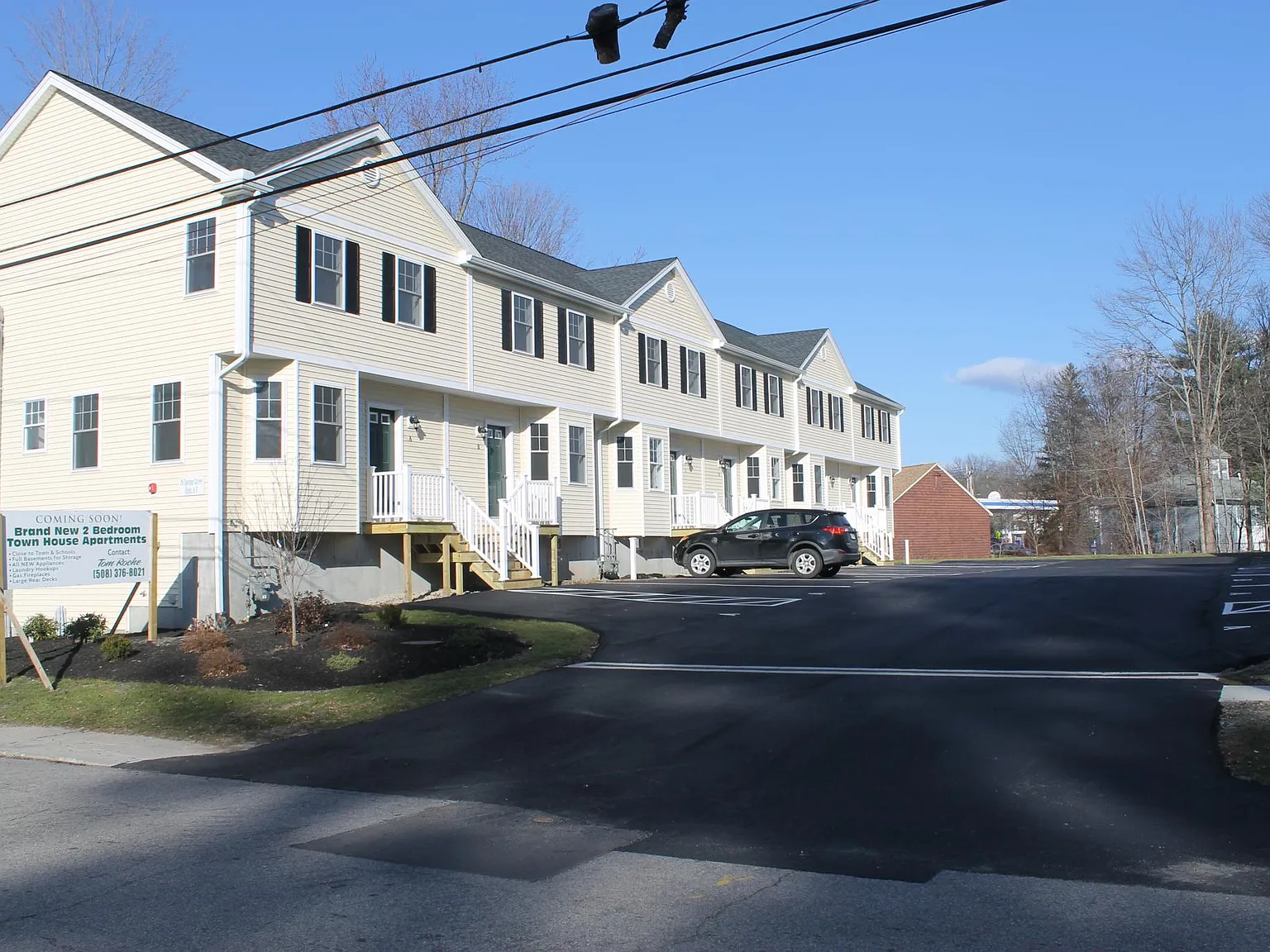 2 bed, 1.5 bath, 1150 sqft, $2,500 — Photo 2