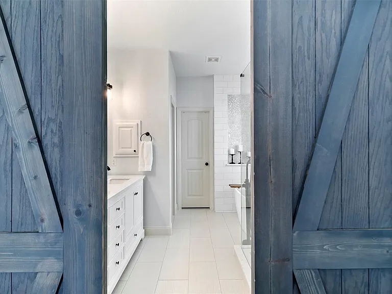 1007 Charleston Ln — Photo 20