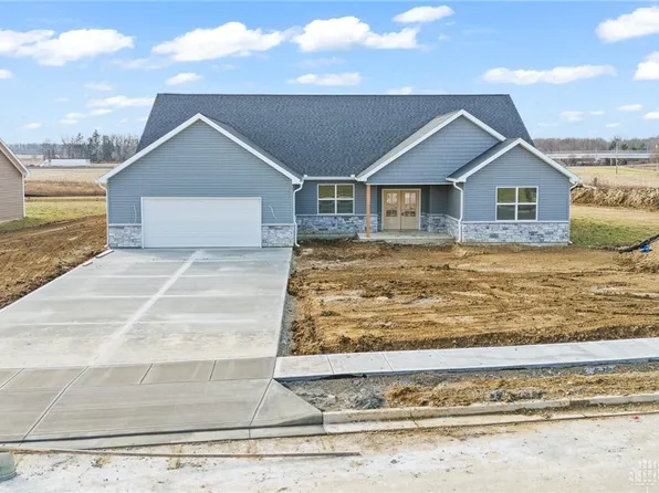 2650 Pleasant View Dr, Troy, OH 45373