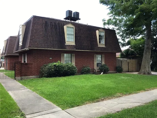 2113 Carol Sue Ave, Gretna, LA 70056