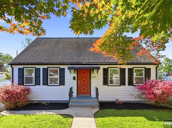 1611-1613 Slavin St, Plainfield, NJ 07063