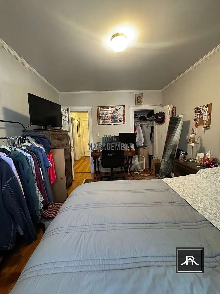 2 bed, 1.0 bath, 900 sqft, $2,900 — Photo 4