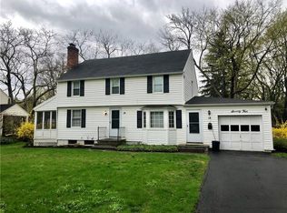74 Chelmsford Rd, Rochester, NY 14618