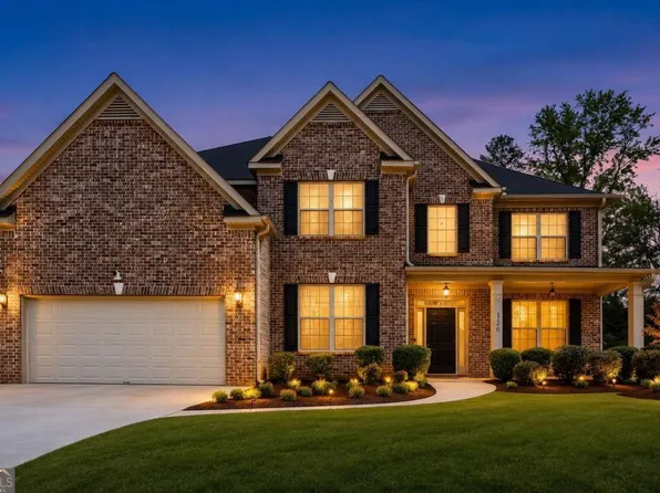 136 Delwood Dr, McDonough, GA 30252