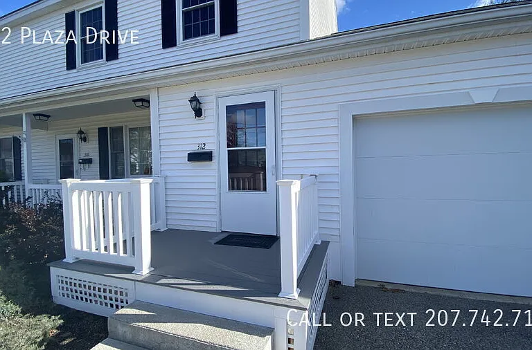 312 Plaza Dr — Photo 22