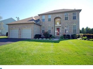 44 Pemberton Ln, East Windsor, NJ 08520
