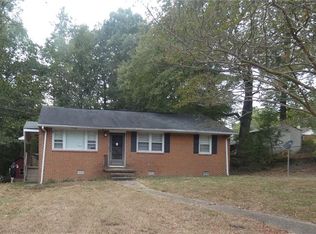 9912 Proctors Rd, North Chesterfield, VA 23237