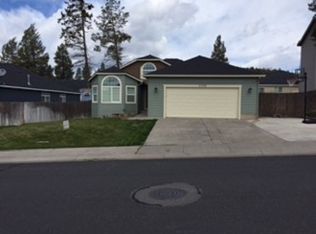 5155 Hickory Ln, Klamath Falls, OR 97601