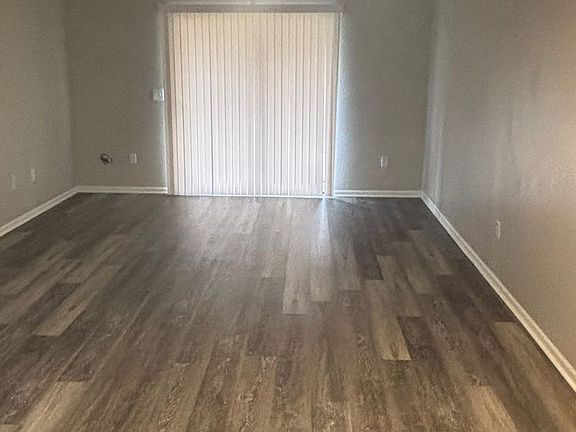 4th image of 9095 Harper St #405
