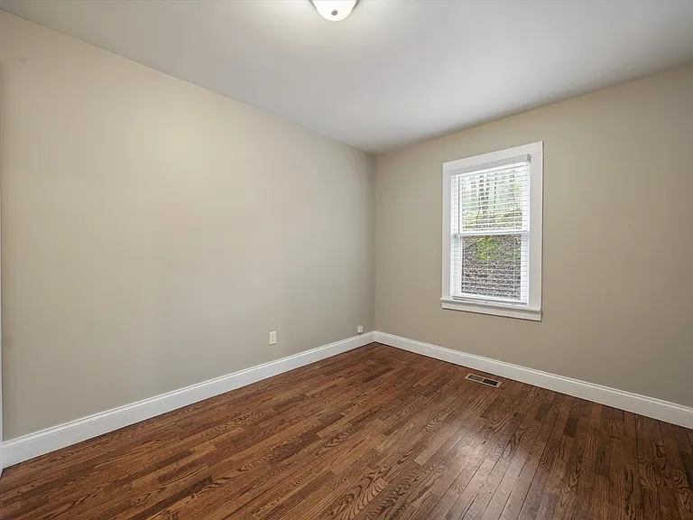 147 Little Emory Rd — Photo 17