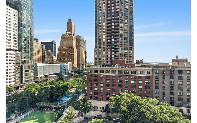 Rented by Douglas Elliman | media 24