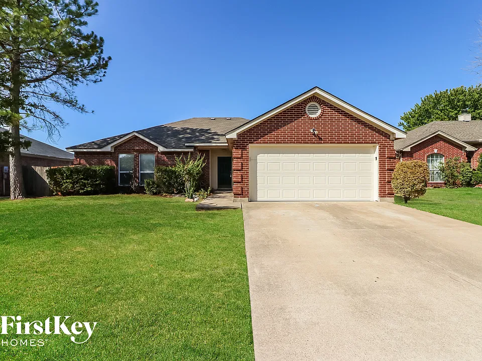 525 Brandy Ct