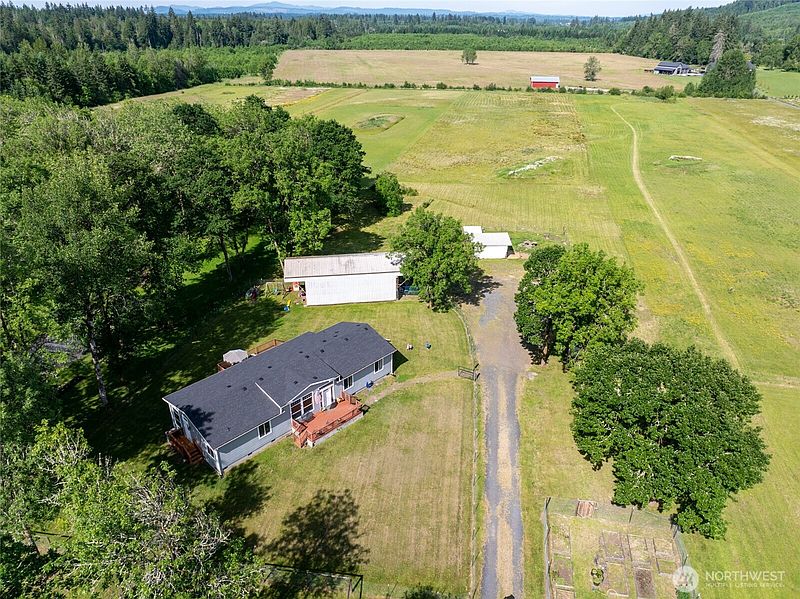 5th image of 561 Tauscher Road