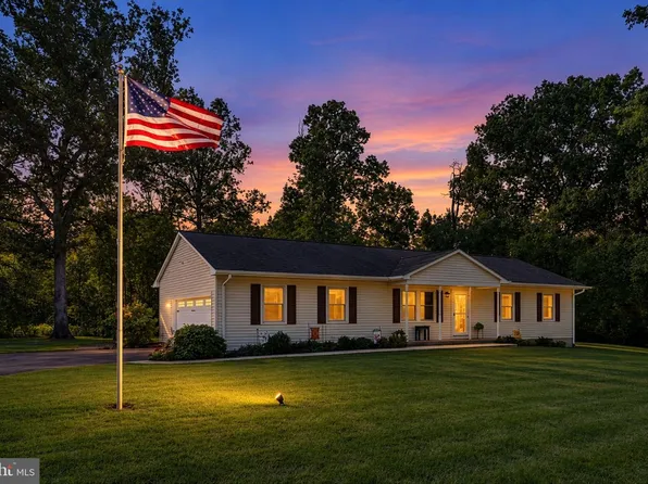 9651 Woodbrook Ln, Midland, VA 22728
