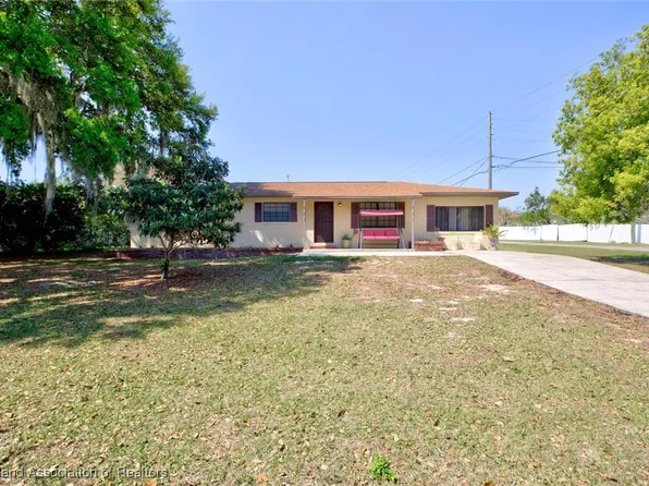 1341 Lake Clay Dr, Lake Placid, FL 33852