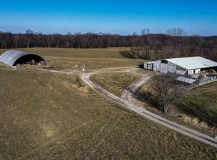 58 W County Line Rd, Brighton, IL 62012