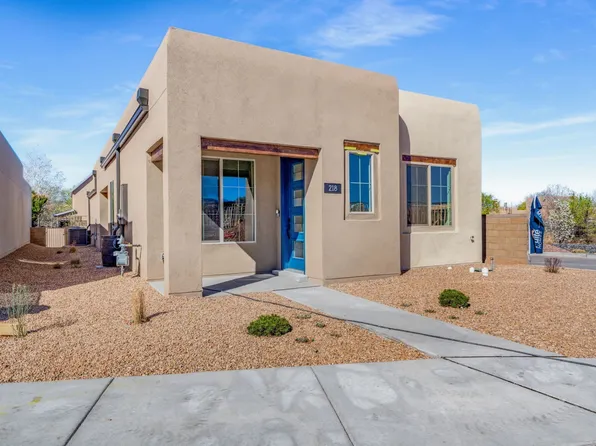 218 Delfina St, Santa Fe, NM 87505