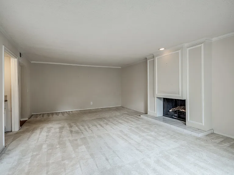 6000 N Pennsylvania Ave #1-206B — Photo 10