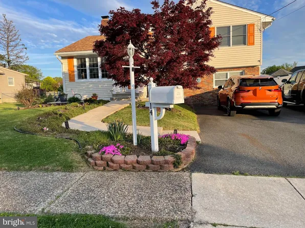 14 Reeves Rd, Woodbury, NJ 08096