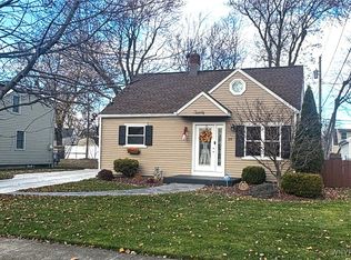 20 Martinvale Ct, Buffalo, NY 14225