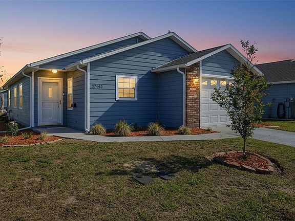 2nd image of 37443 Redberry Ct